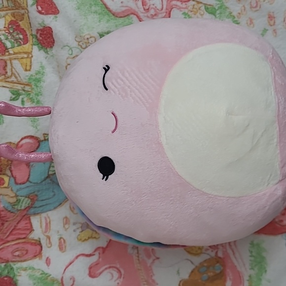 Squishmallow Silvina The Snail Bundle - Picture 4 of 5